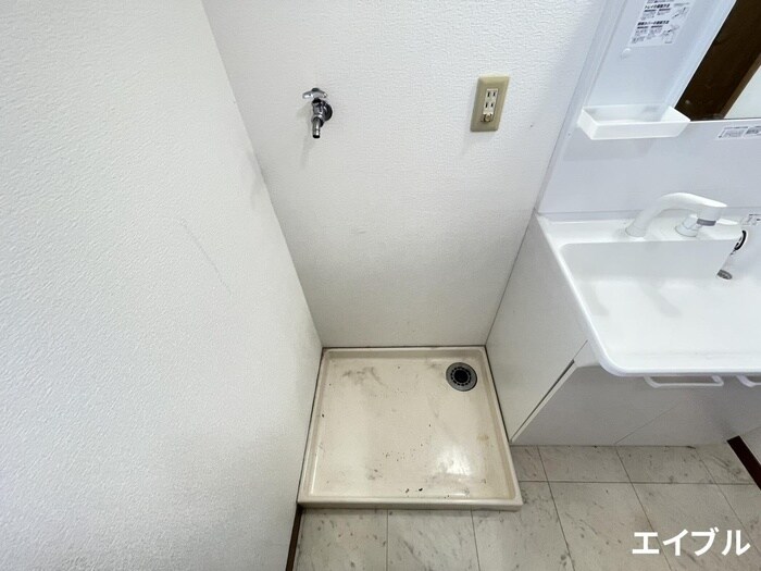 洗濯機置場 本多ハイツ長門石