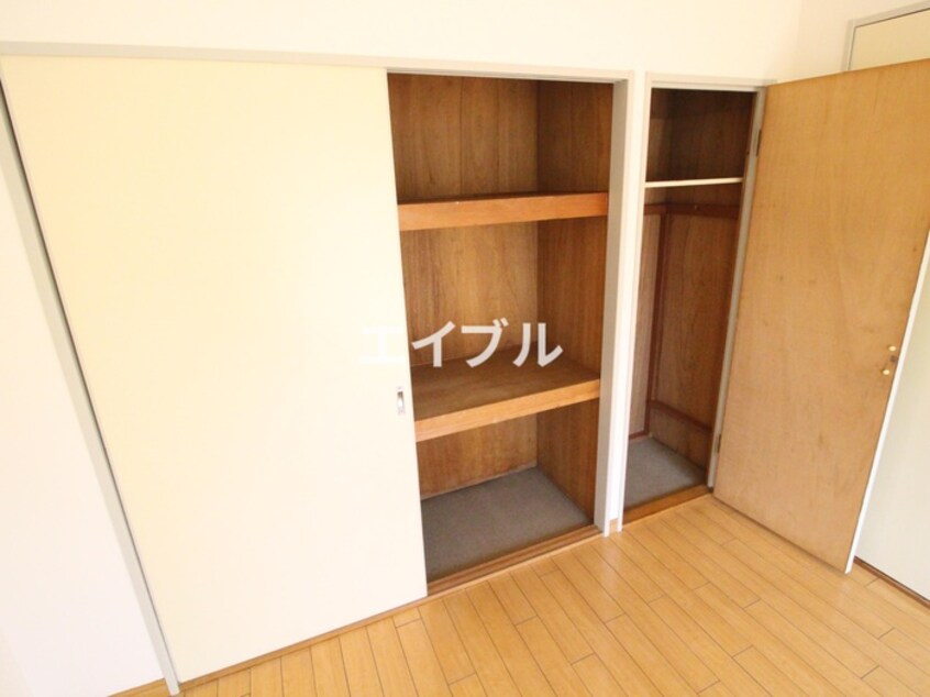 収納 本多ハイツ長門石