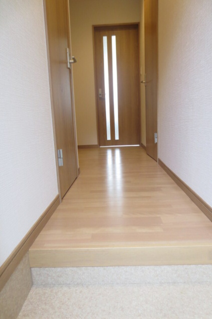 廊下 カーサ・ボニータ和白東B