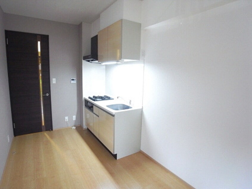 キッチン レジナスイート田町