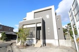 ストロボ街道駅前