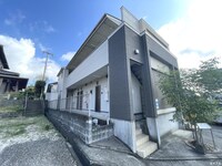 ストロボ街道駅前