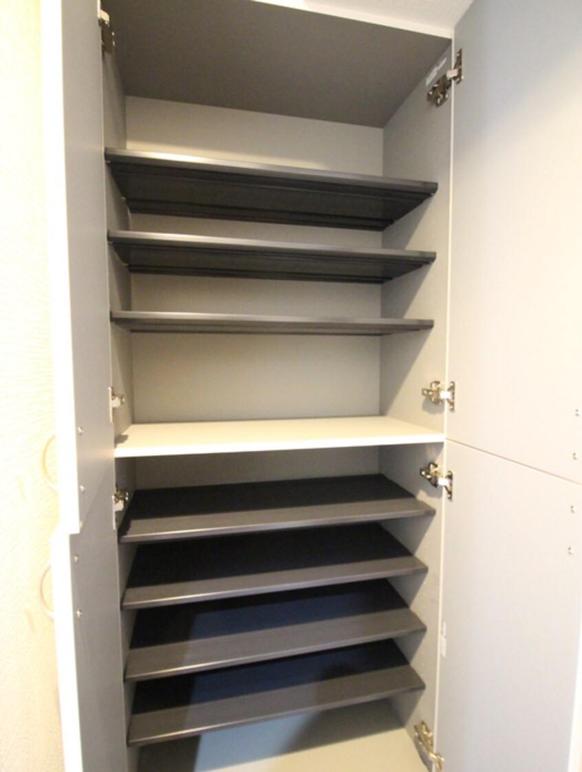 靴箱 三島マンション博多駅東