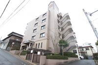 エスポワール平和301号室