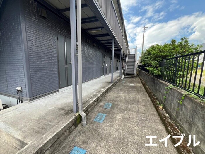 エントランス部分 モナリエＩ′ＬＬ