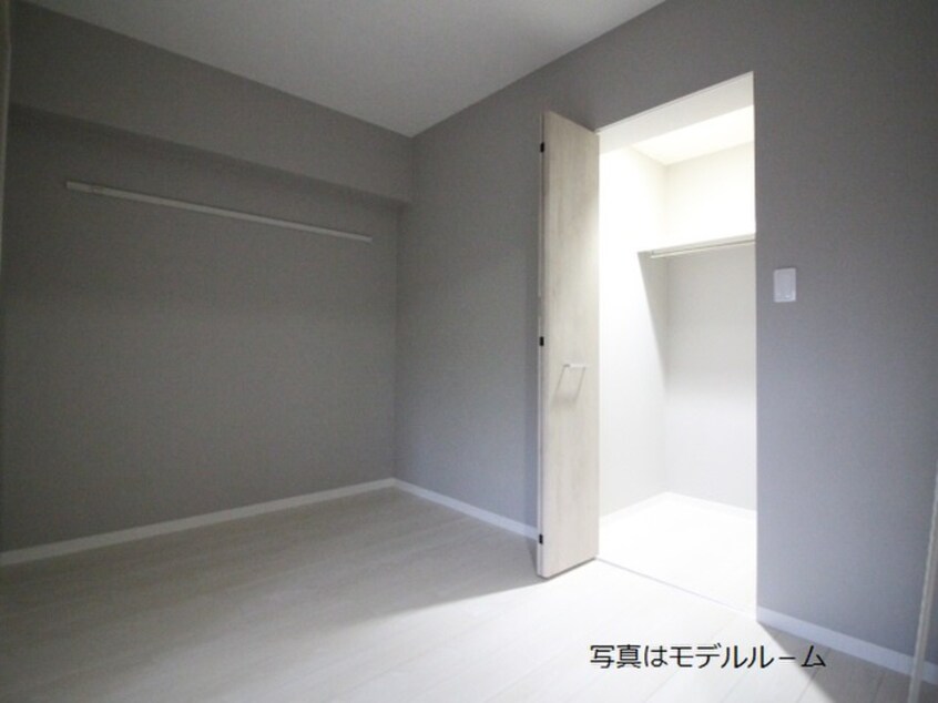 居室 レガリア新宮