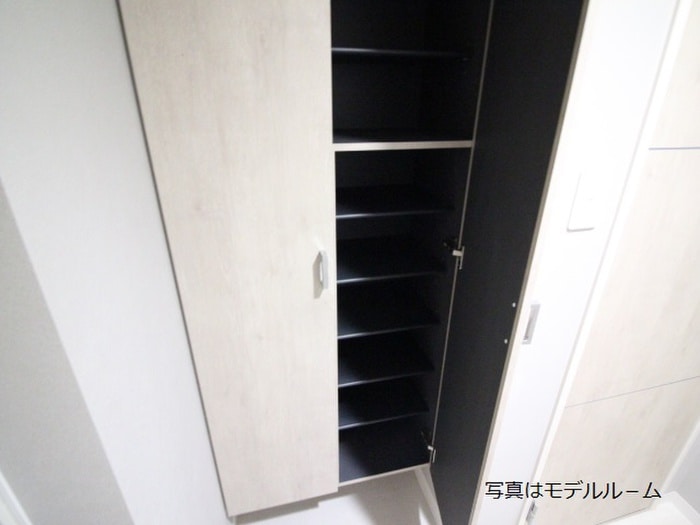 靴箱 レガリア新宮