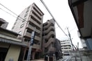 ヴォ－ヌンク日赤通りの外観
