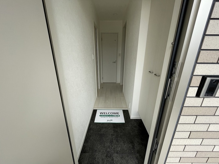 玄関 リブフラット横代