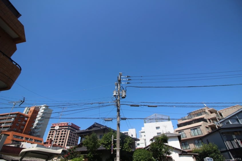 室内からの展望 ライブラ西新