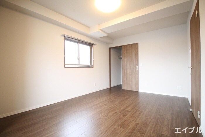 居室 Ｌｉｎｄｒｅ長丘