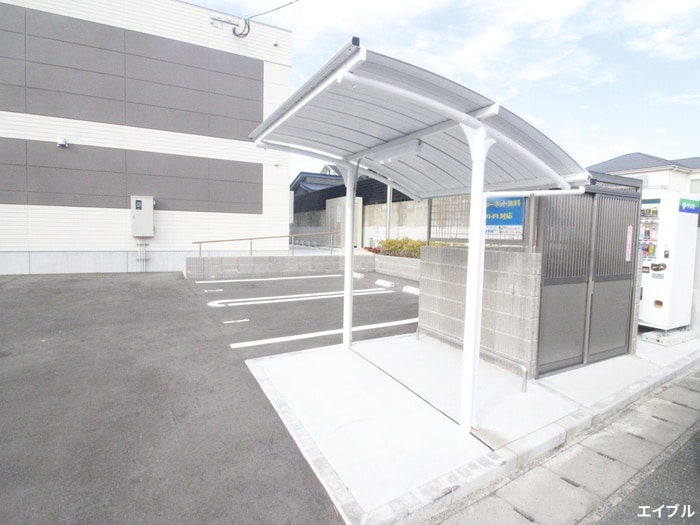 駐輪場 ピュアルミナス