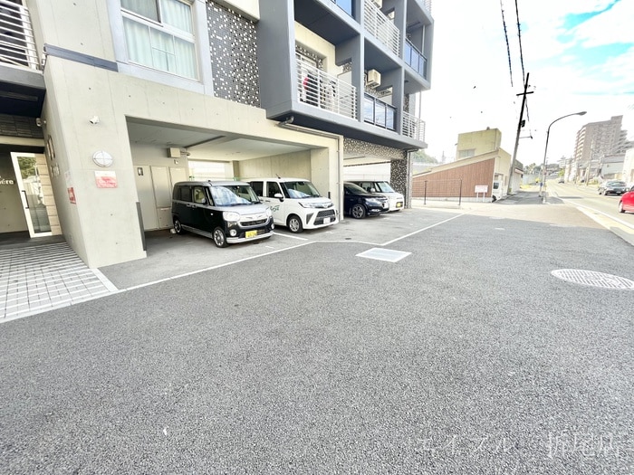 駐車場 Prosperer折尾