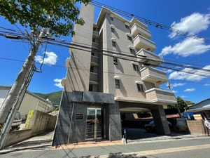 ルボンディール・キティ