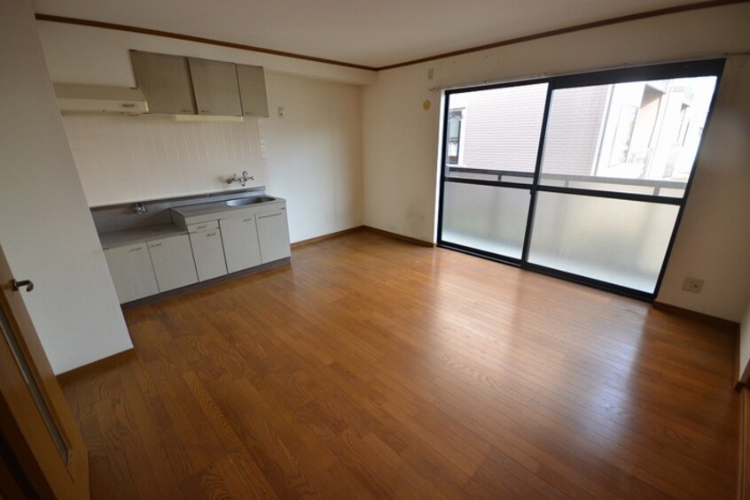 居室 ヴィラ津田新町Ｃ棟