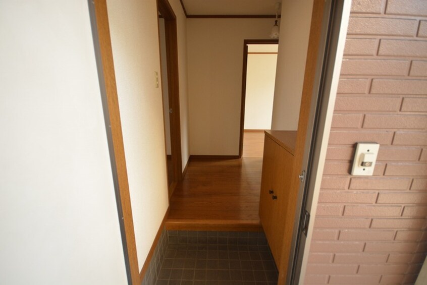 玄関 ヴィラ津田新町Ｃ棟