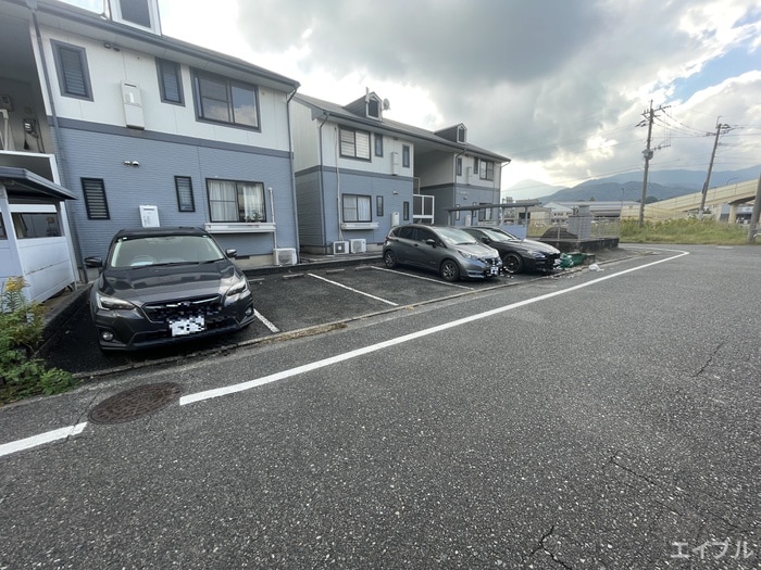 駐車場 ヴィラ津田新町Ｂ棟