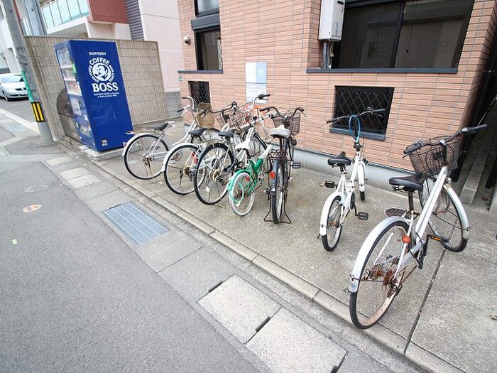 駐輪場 ネスト百道