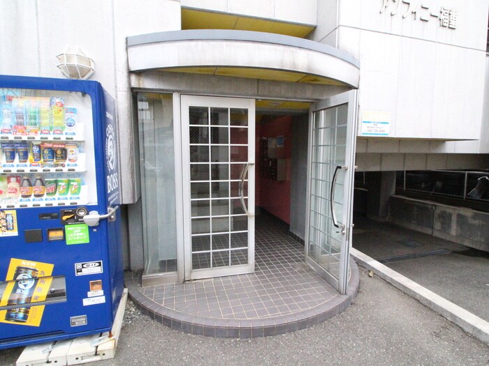 エントランス部分 アンフィニ福重