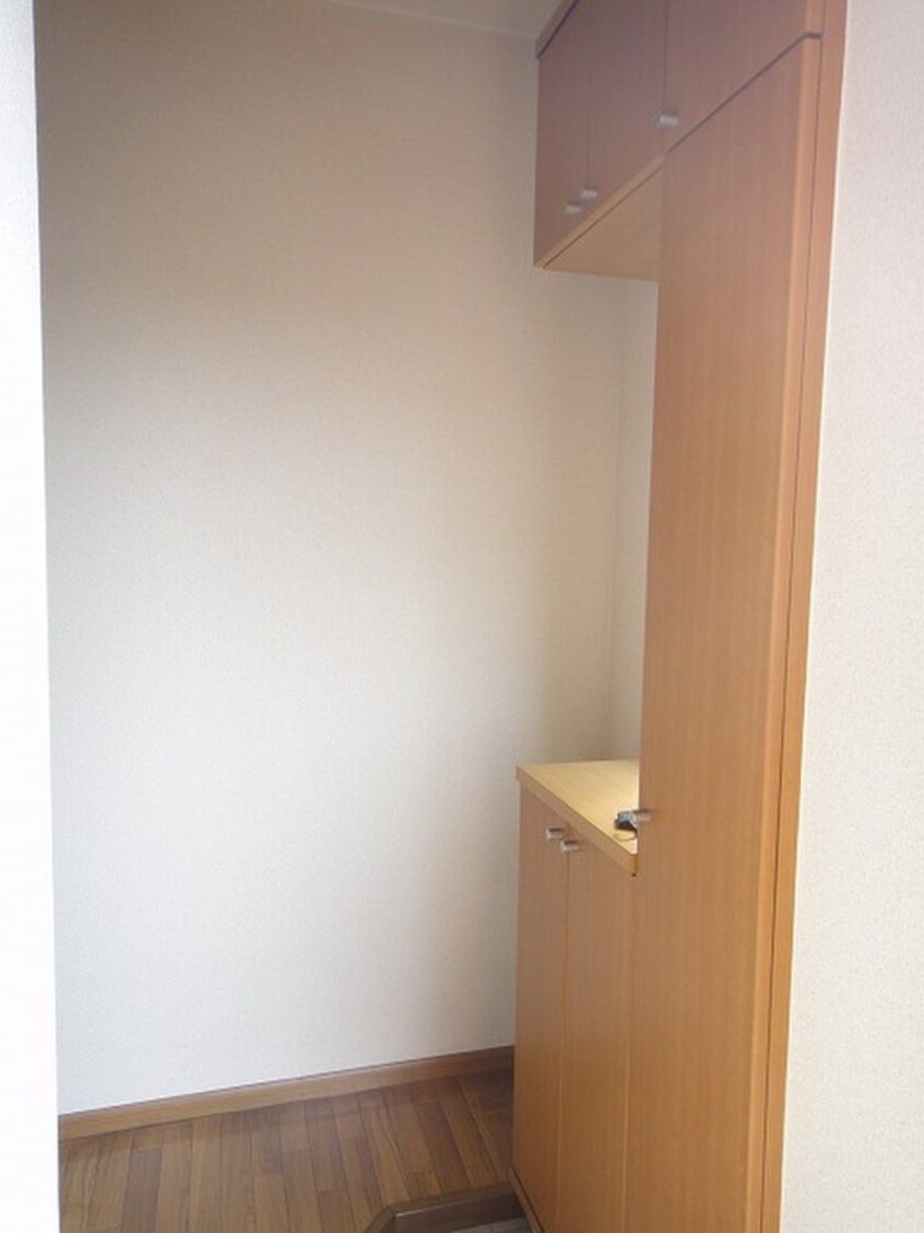 玄関 ガーデンハイム今古賀