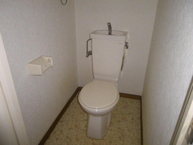 トイレ エクシ－ト八幡