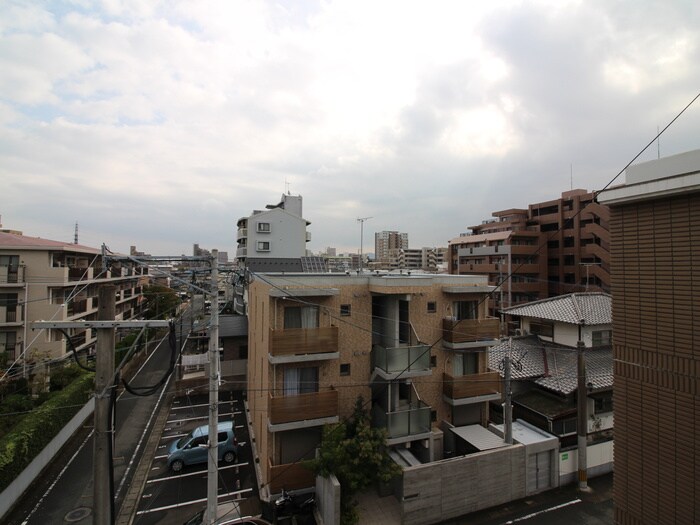 室内からの展望 アネト春日原