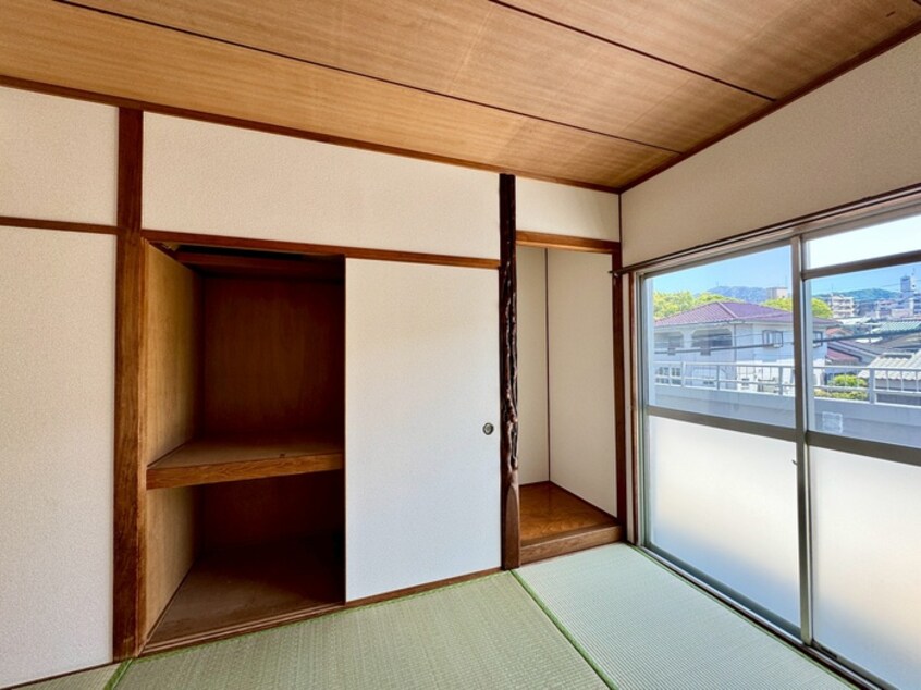 収納 ミリオンコーポラス鷹ノ巣205