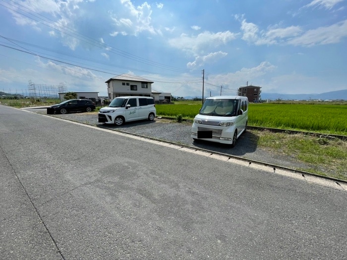 駐車場 メゾン・ド・シュヴァル