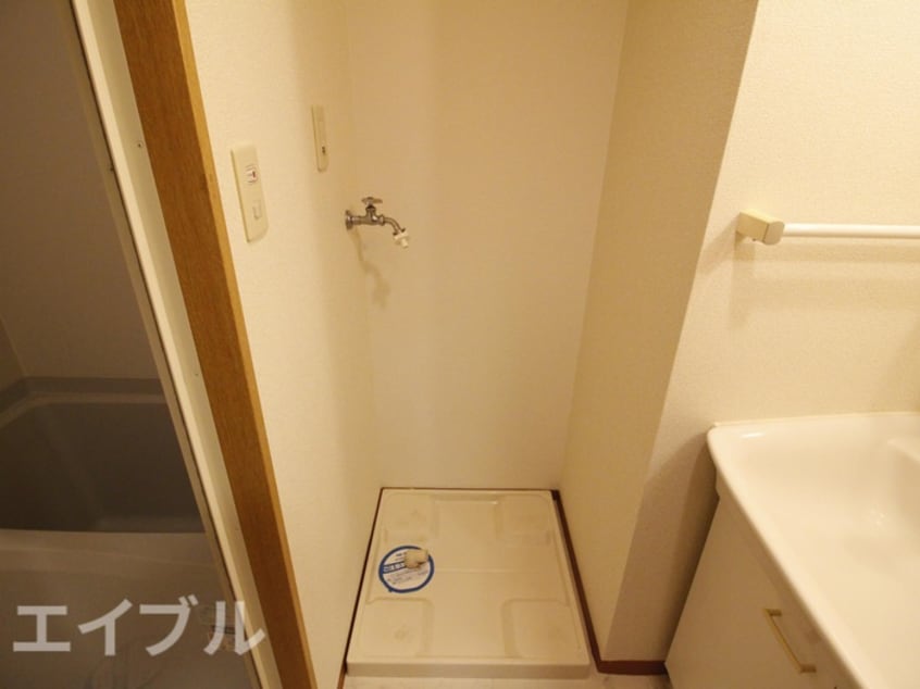 洗濯機置場 ラヴェ－ル赤坂