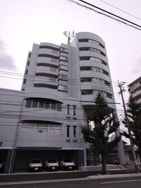 片野レジデンシャルビル