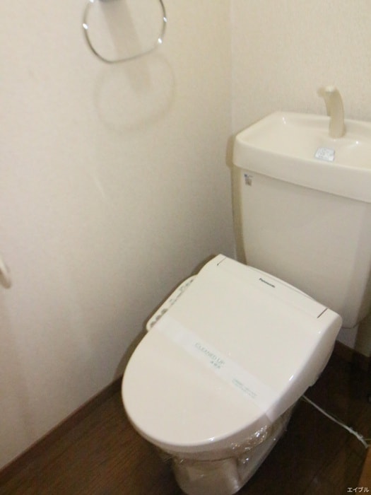 トイレ マルワノ－ブルエイト