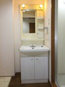 洗面 マルワノ－ブルエイト