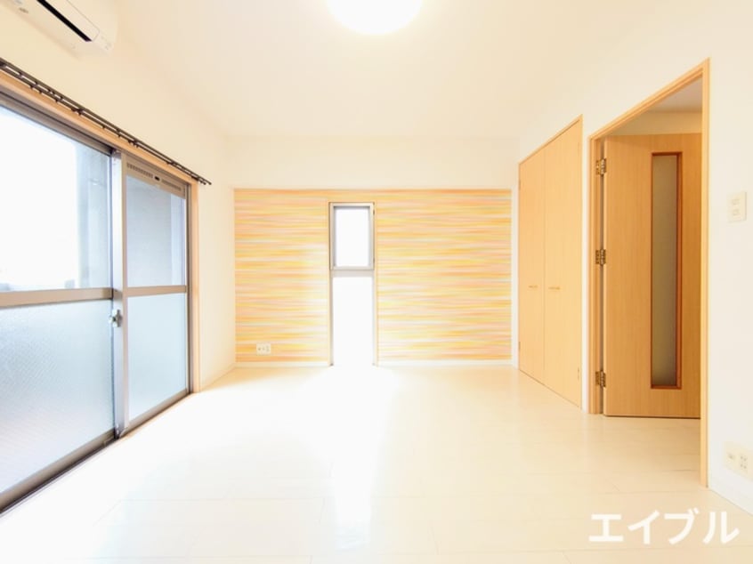 居室 エミリエ博多