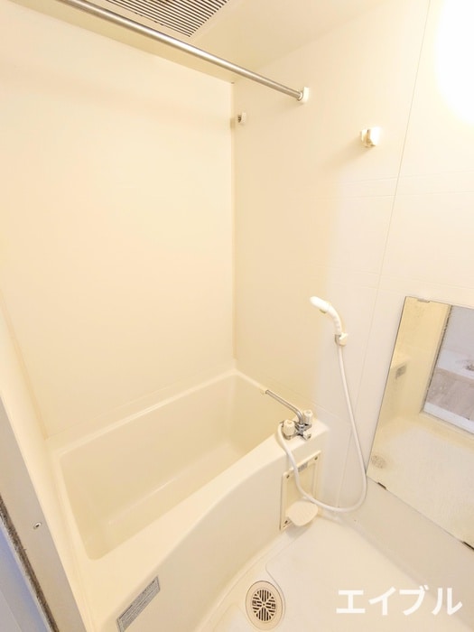 バス／シャワールーム等 エミリエ博多