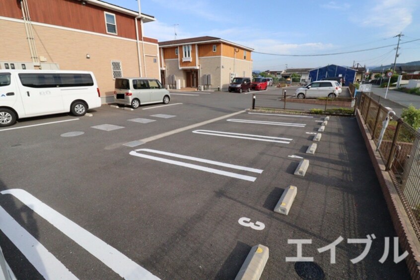 駐車場 レジデンス　プラム　３