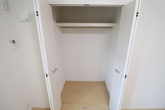 収納 レジデンス　プラム　３