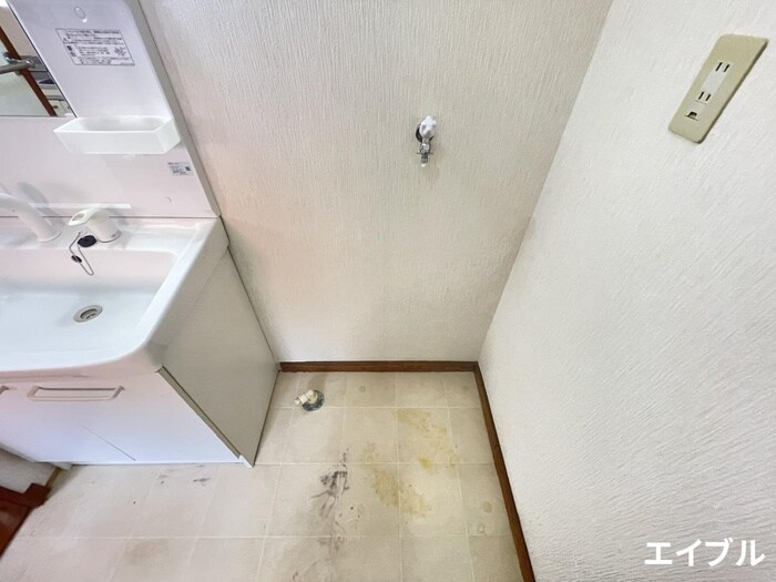 洗濯機置場 グロリアス１１Ｂ棟