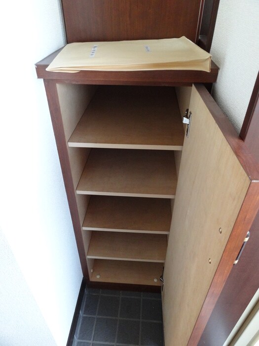 靴箱 ＱＭ壱番館