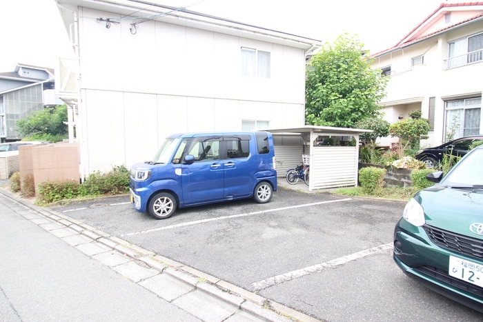 駐車場 エムハウス