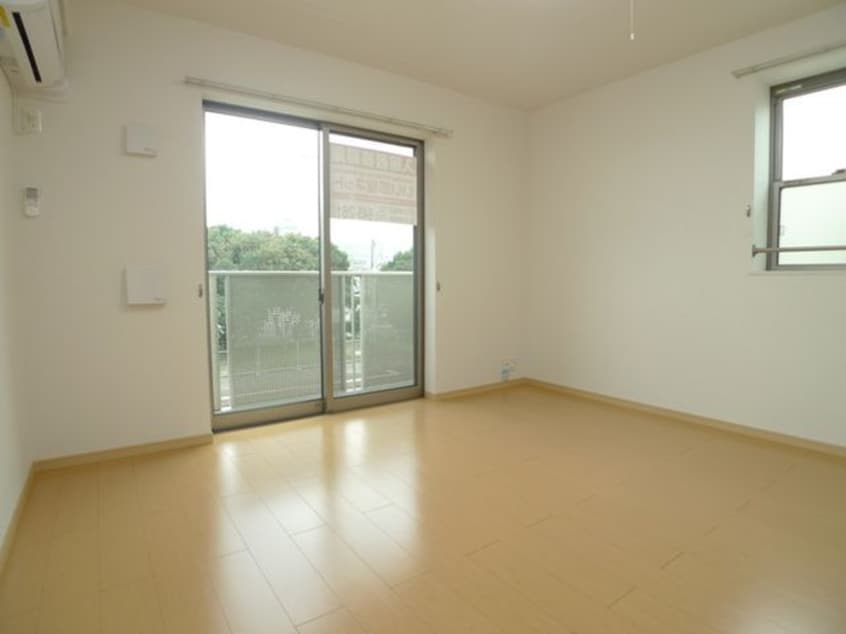 居室 ジェネシスⅧ番館