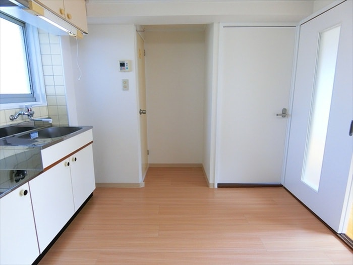 居室 シティ別府