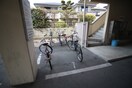 駐輪場 サンヴィオラ春日