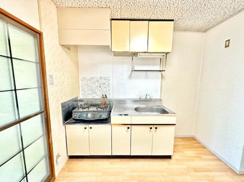 キッチン プレジール日下