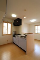 キッチン パストラーレ　 Ｂ棟