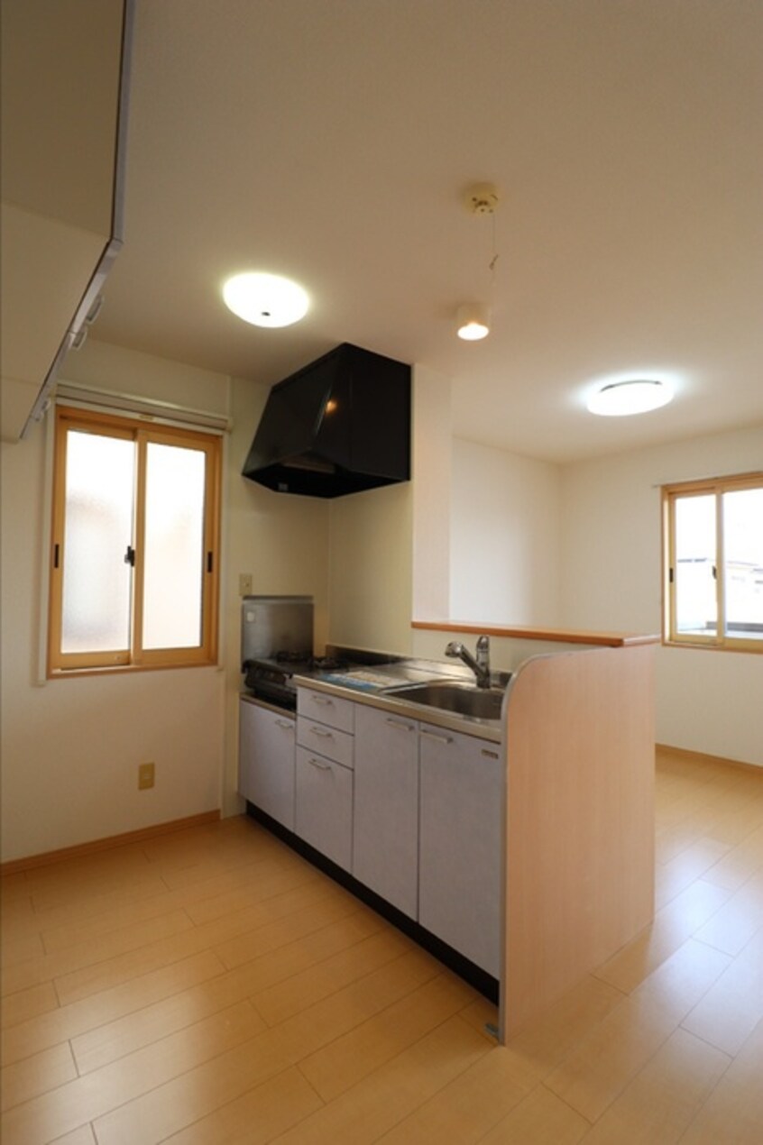 キッチン パストラーレ　 Ｂ棟