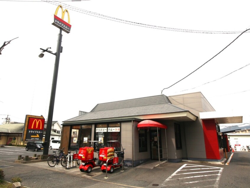 マクドナルド322徳力店(ファストフード)まで450m ブロックスビル