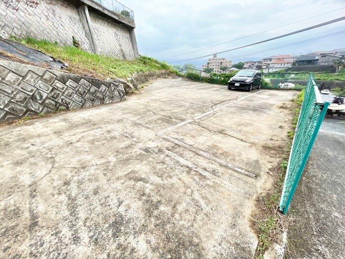 駐車場 ヒルズ泉ヶ浦