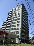 ニュ-エバ-グリ-ン小倉Bの外観