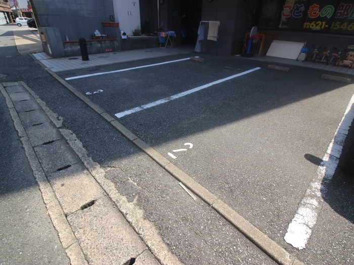 駐車場 コスミオン