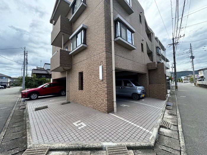 駐車場 メモリープラザあかしや